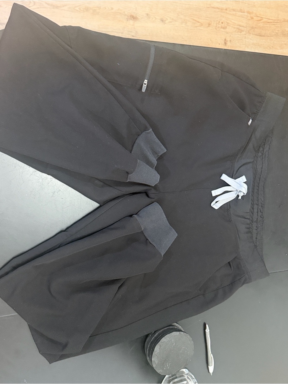 Figs Black Ankle-Length Jogger Pants Zamora